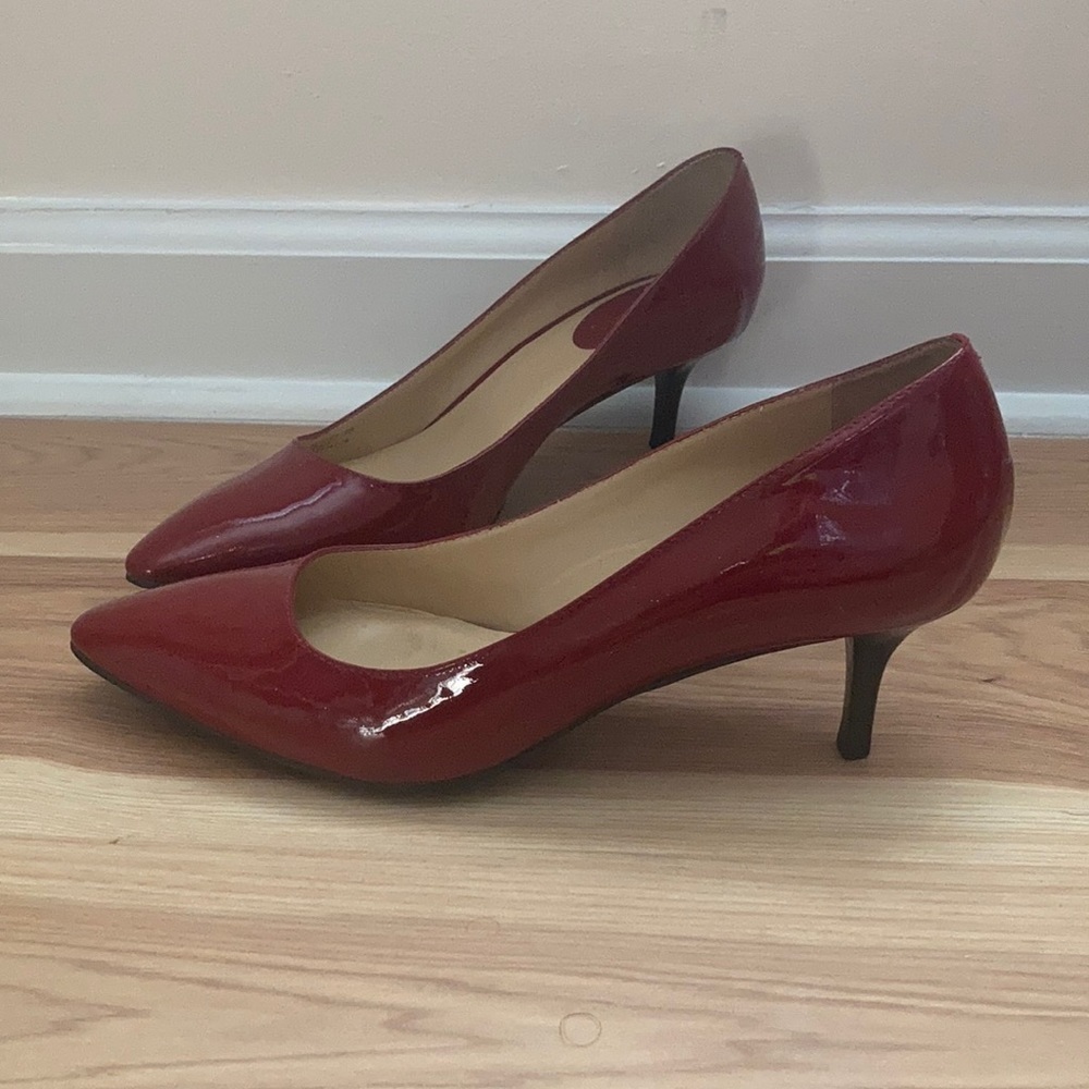 COLE Haan patent leather heels